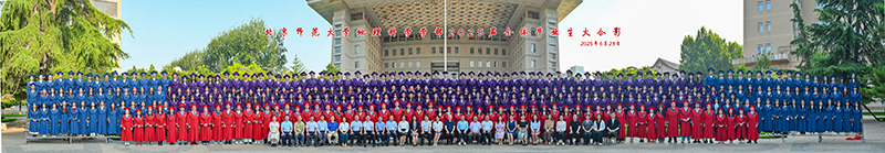 本硕博毕业生合影.jpg